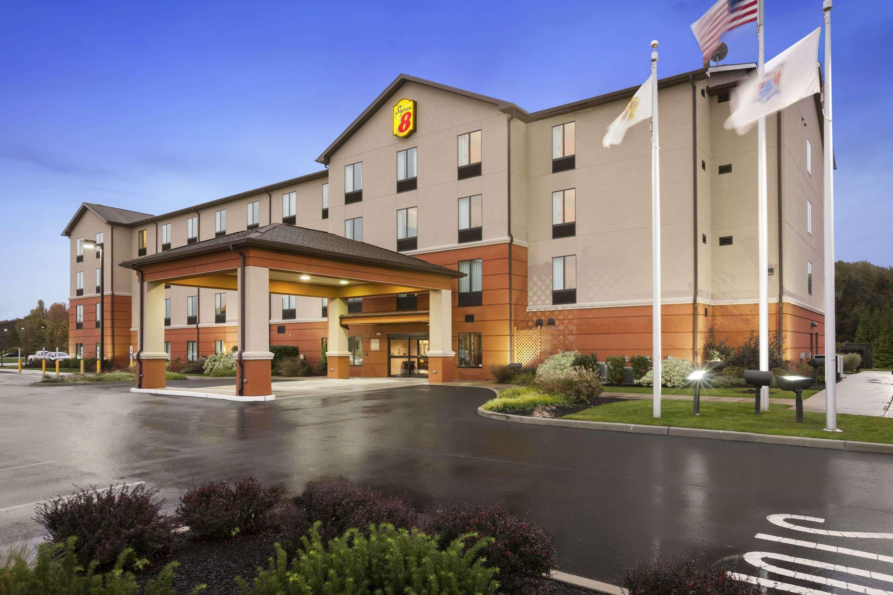 Super 8 By Wyndham Pennsville/Wilmington Екстериор снимка